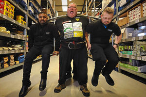 Supporting image for story: Wolverhampton weightlifter raises £150k for charity