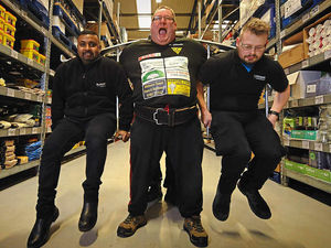 Supporting image for story: Wolverhampton weightlifter raises £150k for charity