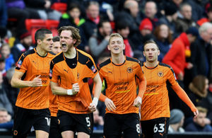 Richard Stearman scores (AMA)