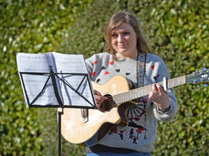 Supporting image for story: Staffordshire singer pens tribute to Captain Tom