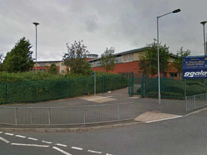 Supporting image for story: Student caught with replica pellet gun in Willenhall school grounds is disciplined