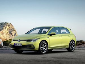 Supporting image for story: The 10 best-selling cars in March