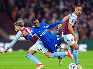 Supporting image for story: Matt Maher analysis: Aston Villa edge closer but the champagne order is on hold