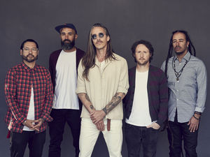 Supporting image for story: Incubus to play Birmingham show