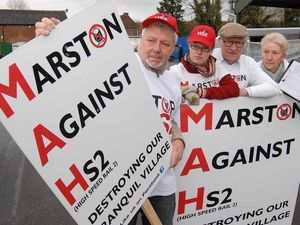 Supporting image for story: HS2: Opponents last chance to stop £55bn 'living nightmare' rail link
