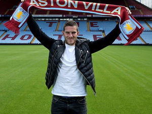 Supporting image for story: Villa sign Jordan Veretout on five-year deal