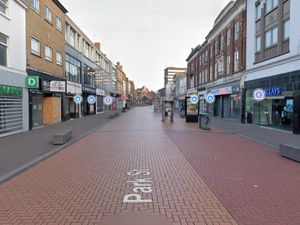 Supporting image for story: Man and woman arrested on suspicion of burglary in Walsall town centre