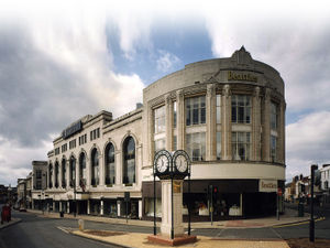 Supporting image for story: Hopes Beatties buyer will ‘commit to Wolverhampton'