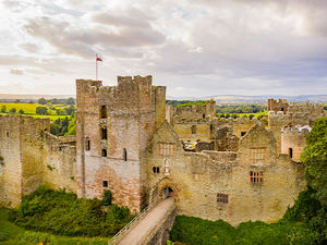 Supporting image for story: Ludlow to mark VJ Day with evening event in historic castle grounds