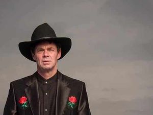 Supporting image for story: Perrier Award winning comic Rich Hall to star at The Weekend of Words festival in Ludlow