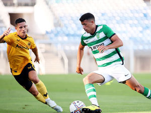 Supporting image for story: Wolves on the verge of club record deal for Sporting midfielder Matheus Nunes