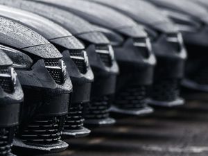 Supporting image for story: Another fall in car production amid continued impact of virus crisis