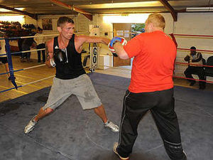 Supporting image for story: Ricky Summers decides to turn pro