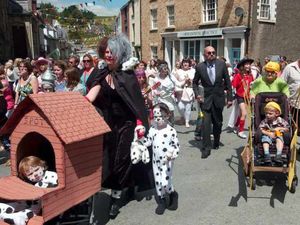 Supporting image for story: Back to the 1980s for town carnival