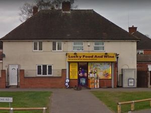 Supporting image for story: Shop that allegedly sold 15-year-olds alcohol faces licensing ban