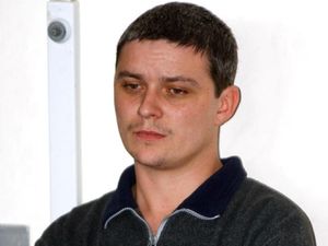 Supporting image for story: Soham killer Ian Huntley attacked in prison workshop with metal bar