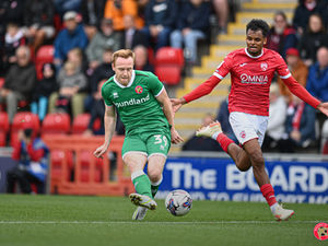 Supporting image for story: George Bennett analysis: Late blow floors Walsall on gloomy day up north