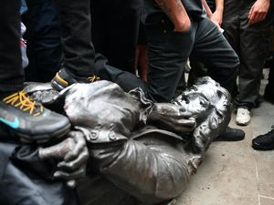 Supporting image for story