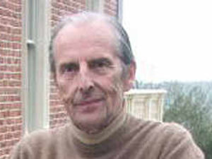 Supporting image for story: £2.7m raid on ex-MP's home