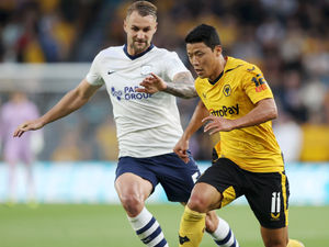 Supporting image for story: Wolves boss Bruno Lage eager to keep Hwang Hee-chan amid Leeds interest