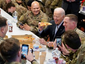 Supporting image for story: Joe Biden visits US troops near Poland-Ukraine border
