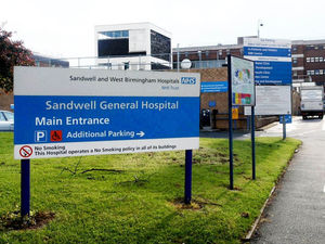 Supporting image for story: Health chiefs vow to reduce A&E waiting times in Sandwell and Birmingham