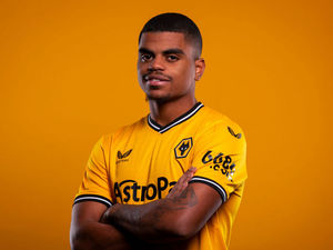 Supporting image for story: Wolves complete loan signing