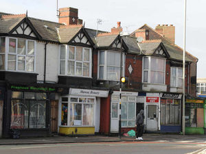 Supporting image for story: Eyesore shops blighting part of Halesowen tackled as council take clean up action