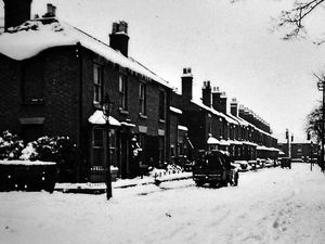 Supporting image for story: Pictures from the past - December 9