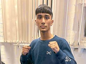 Supporting image for story: Walsall boxer Yusuf Uddin lands national title and an England call-up