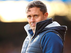Supporting image for story: Keeps your heads up, pleads Shrewsbury Town boss Paul Hurst