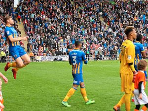 Supporting image for story: Analysis: Super Shrewsbury supporters steal the show in Seasiders stalemate