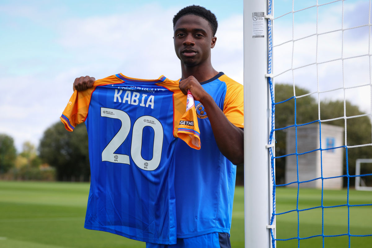 Shrewsbury Town complete double signing Shrewsbury Town complete double signing
