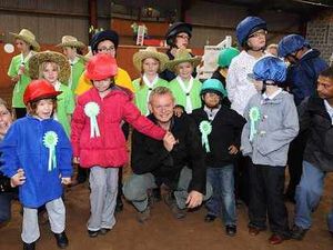Supporting image for story: Martin Clunes opens Staffordshire animal shelter