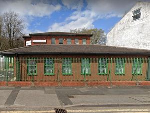 Supporting image for story: Mosque and community centre to become supermarket despite 'havoc' and rat fears