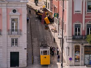 Supporting image for story: Three Britons killed in Lisbon funicular crash