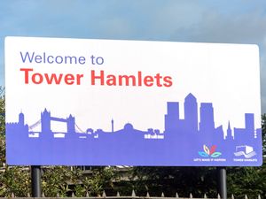 A Welcome to Tower Hamlets sign