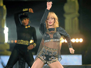 Supporting image for story: Review: Rihanna, LG Arena, Birmingham