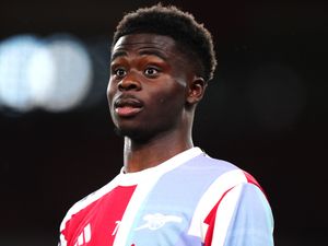 Supporting image for story: Mikel Arteta tells Bukayo Saka to go on holiday during injury absence