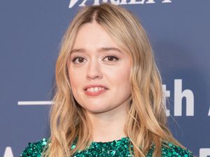 Supporting image for story: Aimee Lou Wood and Luke Evans to present Olivier Awards as green carpet returns