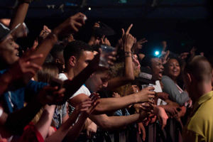 Fans go wild for Kendrick Lamar