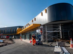 Supporting image for story: Main construction work on Wolverhampton's railway station set to be completed