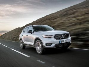 Supporting image for story: Volvo introduces contact-free maintenance service