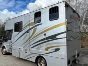 Supporting image for story: Police hunt £6,000 horsebox stolen from lay-by off A-road