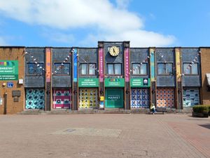 Supporting image for story: Fresh plans for 'tired' market hall to 'modernise' and 'improve' building