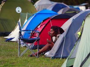 Supporting image for story: Fans camp out in Wimbledon ticket queue over ‘mini-festival’ weekend