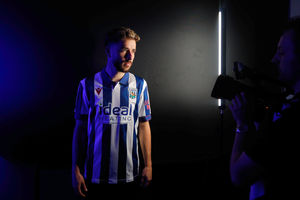 Supporting image for story