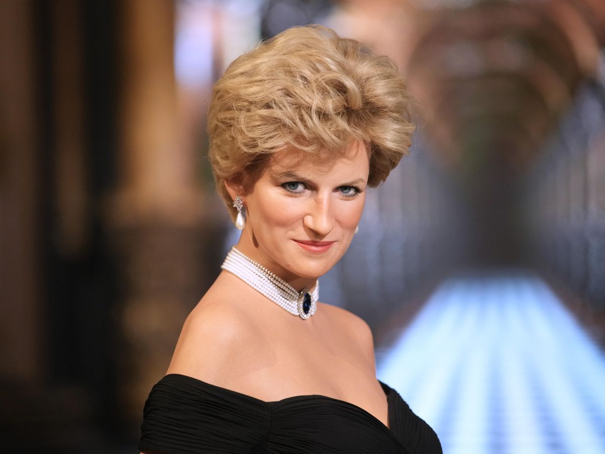 Paris waxwork museum unveils ‘revenge dress’ Diana Paris waxwork museum unveils ‘revenge dress’ Diana