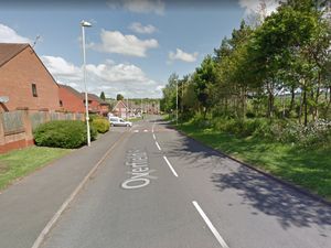 Supporting image for story: Suspected gunman arrested by armed police in Dudley