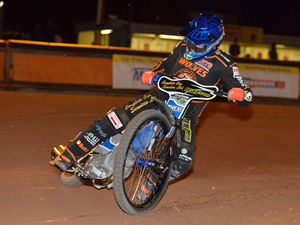 Supporting image for story: King's Lynn v Wolverhampton postponed 